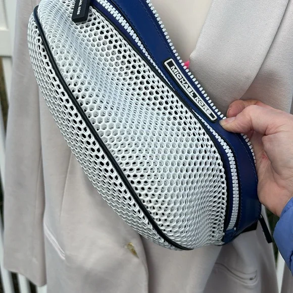 Michael Kors Fanny Pack - Picture 4 of 6